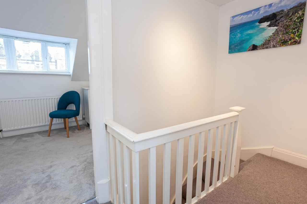 Cosy 2 Bed Apartment - Close To Leeds Centre Dış mekan fotoğraf