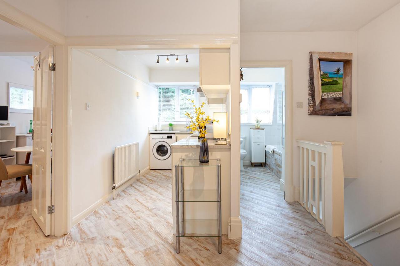 Cosy 2 Bed Apartment - Close To Leeds Centre Dış mekan fotoğraf