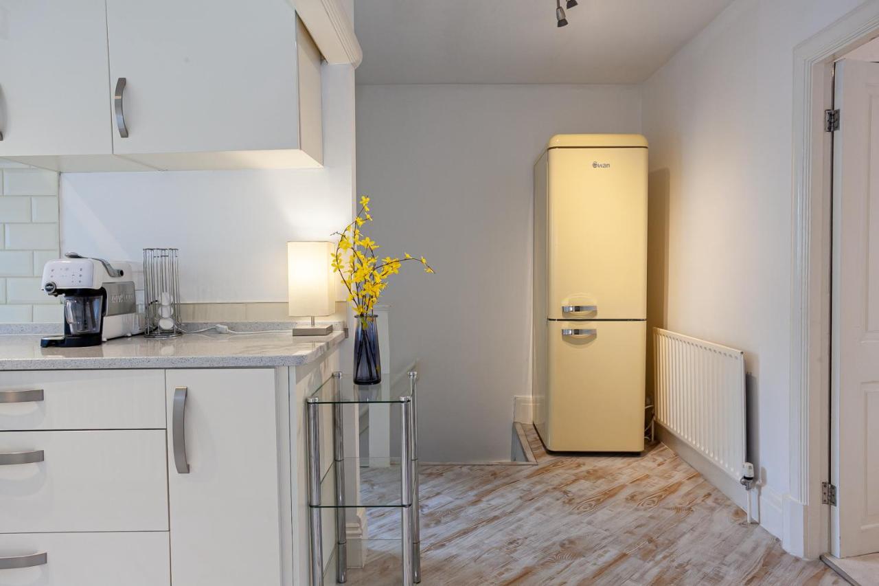 Cosy 2 Bed Apartment - Close To Leeds Centre Dış mekan fotoğraf